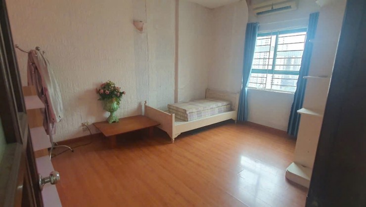 Cho thuê CH chung cư 17T11 Nguyễn Thị Định 70m2, 2 ngủ, 1 WC, Full đồ 12 triệu - ở hộ GĐ